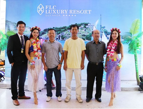 Các nhà đầu tư đều cảm thấy hào hứng với không khí “thiên đường biển” mà chương trình mang lại