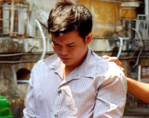 Phương sau phiên tòa sáng nay. Ảnh: X.Đ