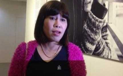 Con trai chị Mai Anh đã 17 tuổi biết chơi nhạc nhưng cháu chỉ loanh quanh ở nhà với mẹ . Ảnh: Infonet.