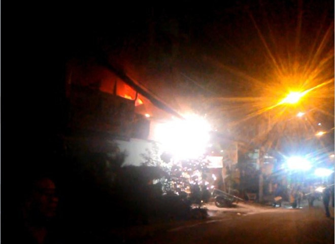 Hiện trường vụ cháy. Ảnh Zing