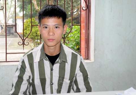 Phạm nhân Nguyễn Quang Hinh.