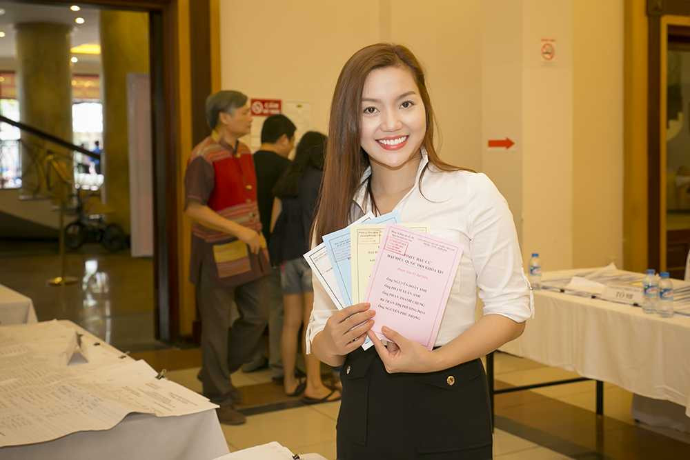 Nữ ca sĩ xinh đẹp mong muốn bầu chọn cho đại biểu nữ ưu tú