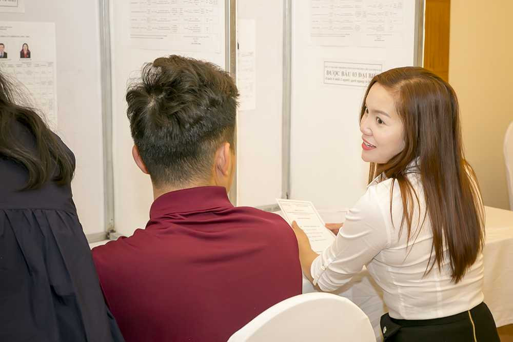 Nữ ca sĩ xinh đẹp mong muốn bầu chọn cho đại biểu nữ ưu tú