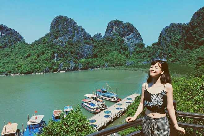 Nữ sinh 9x gây sốt với những hình ảnh độc đáo