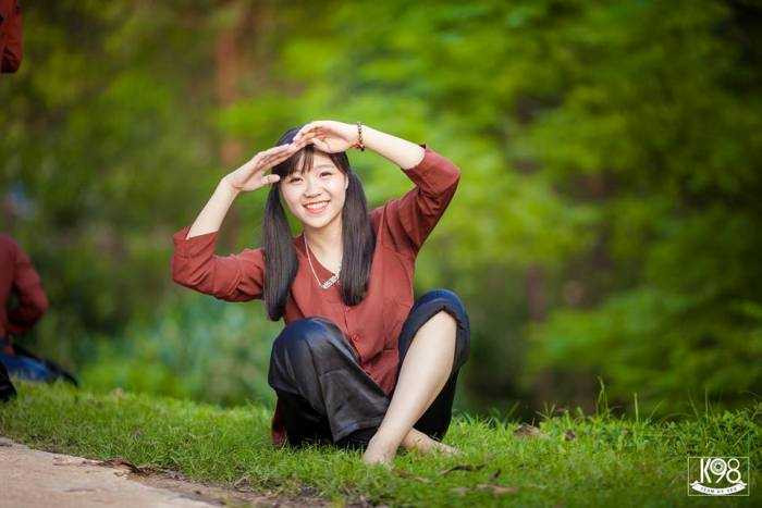 Bộ ảnh kỷ yếu “nông thôn” độc, lạ của học sinh Bắc Giang