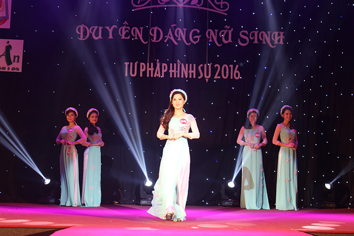 Duyên dáng Tư pháp Hình sự 2016