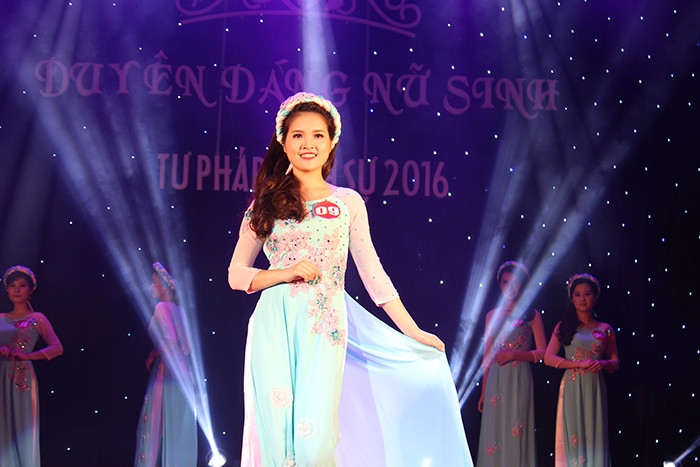 Duyên dáng Tư pháp Hình sự 2016