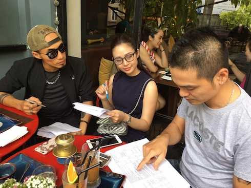 Phạm Anh Khoa luôn giữ thái độ chuyên nghiệp trong bất kỳ công việc nào.