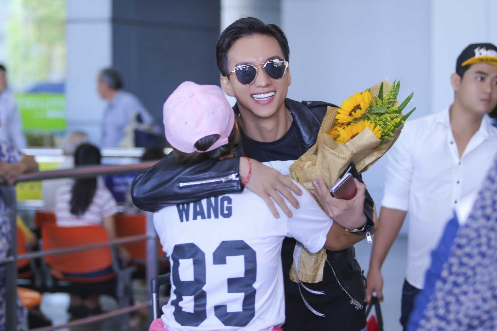 'Phạm Hương phiên bản nam' chia sẻ về những lùm xùm tại Mister Global