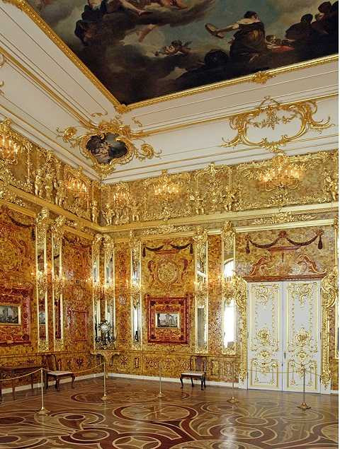 Căn phòng bí mật này đã bị đánh cắp từ thế chiến thứ hai. Ảnh The Sun