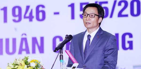 Phó Thủ tướng Vũ Đức Đam mong muốn Đại học Công đoàn tiên phong trong đổi mới mô hình theo hướng tự chủ gắn với trách nhiệm giải trình trước <a href='https://vtcnews.vn/xa-hoi.2.0.html' >xã hội</a>; giảng dạy, nghiên cứu, học tập theo chuẩn mực quốc tế. Ảnh: VGP/Đình Nam