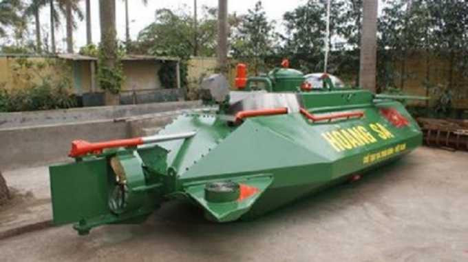 Tàu ngâm Hoàng Sa của ông Nguyễn Quốc Hòa sắp được thử nghiệm trên biển.