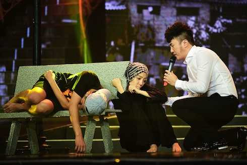 Dương Ngọc Thái diễn bài hát Không nhà