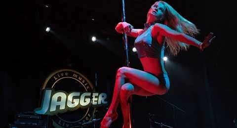 Kiev hiện nay không khác gì một nhà thổ lớn. Kiev hiện nay không khác gì một nhà thổ lớn.