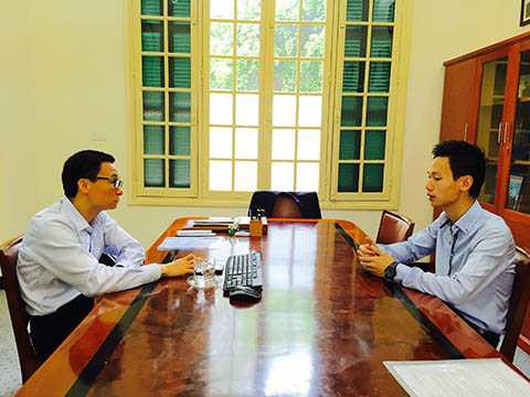 Phó Thủ tướng Vũ Đức Đam đã trực tiếp gặp gỡ và nghe Phạm Gia Vinh trình bày về dự án khoa học đầy tham vọng