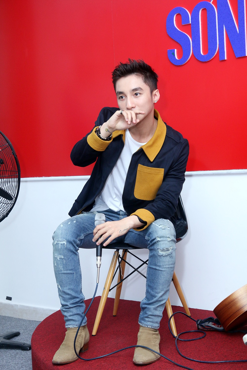 Sơn Tùng MTP từng cãi nhau với bố mẹ vì muốn đi hát