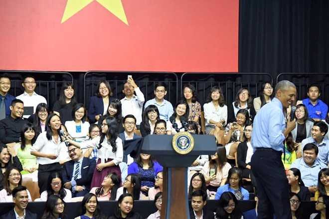 Suboi: 'Sau buổi giao lưu, ông Obama bắt tay và khen tôi'