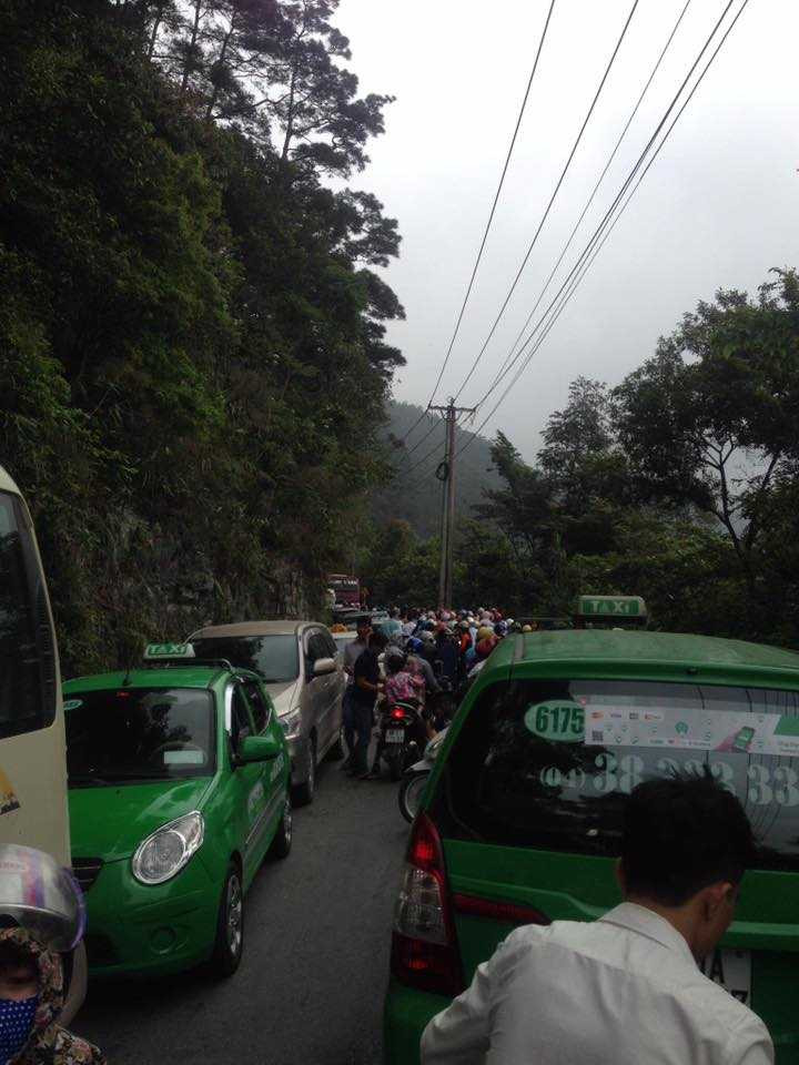 Và đây là đường lên Tam Đảo. (ảnh được facebooker chia sẻ trên diễn đàn Phượt)