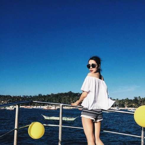 Tăng Thanh Hà vừa cùng chồng có chuyến đi du lịch tại Philippines nhân dịp đám cưới của một người bạn.