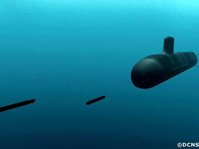 Tàu ngầm Barracuda phóng ngư lôi diệt mục tiêu