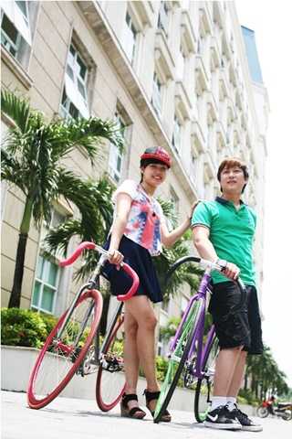 Biểu diễn xe fixie – thú chơi lành mạnh của Teen luôn được các bậc phụ huynh ủng hộ