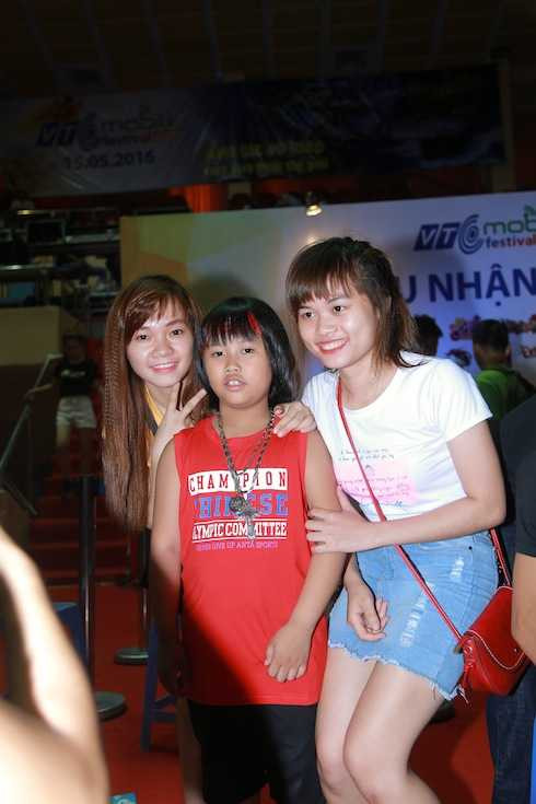 Trọng Nhân vẫn rất nhút nhát dù đã đăng quang hai cuộc thi tìm kiếm tài năng.