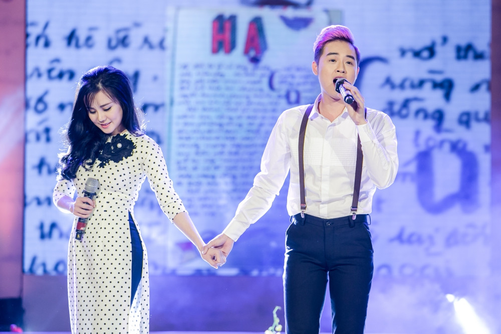 Thanh Duy làm MC ăn ý cùng cựu ca sỹ Ngọc Linh