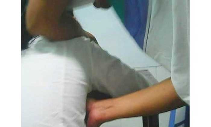 Một thầy giáo tiểu học ở Quảng Nam bị tố xâm hại nhiều học sinh lớp 3.