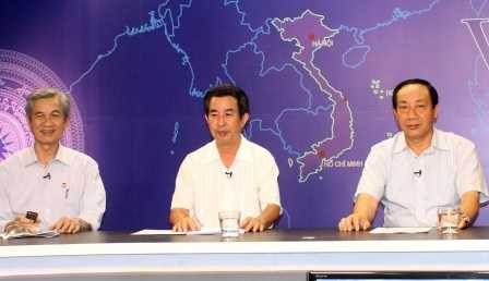 Thứ trưởng Trường cho biết, hành trình Hà Nội - Thái Bình có nhiều tuyến đường. Không muốn mất phí người dân có thể đi đường cũ.