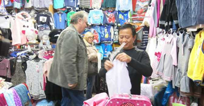 Thực hư chuyện 'sướng như Tây' của người Việt ở nước ngoài