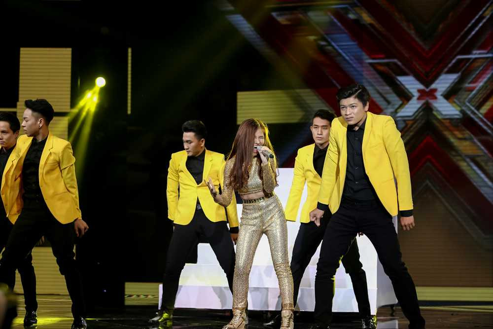 Tiếp sóng Nhân tố bí ẩn, tập 2 Vòng Tranh Đấu: Tùng Dương ga lăng với thí sinh nữ