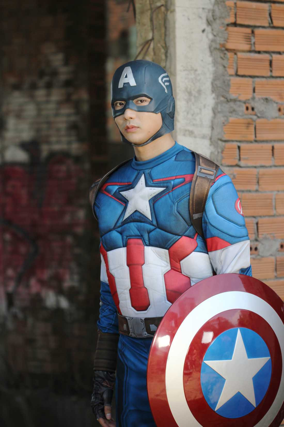 Tim hóa siêu anh hùng Captain America để giúp con trai thực hiện ước mơ