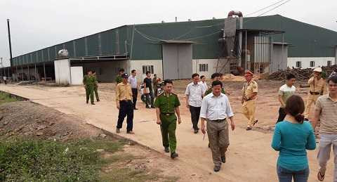 Hình ảnh nơi xảy ra vụ nổ nhìn từ bên ngoài