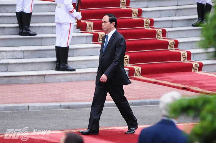 Chủ tịch nước trước lễ đón Tổng thống Mỹ - Ảnh: Tùng Đinh