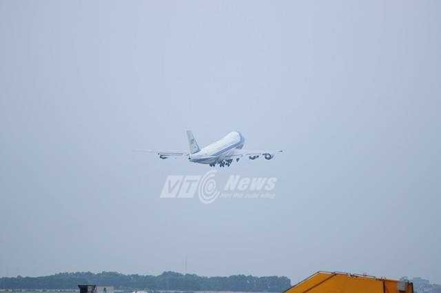  Ông sẽ đến thăm chùa Ngọc Hoàng và nói truyện với các doanh nhân trẻ ở Dreamplex (Ảnh: Tùng Đinh)