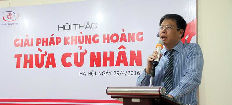 Nguyễn Thanh Tùng – Hiệu phó ĐH Nguyễn Trãi (Ảnh: Phạm Thịnh)
