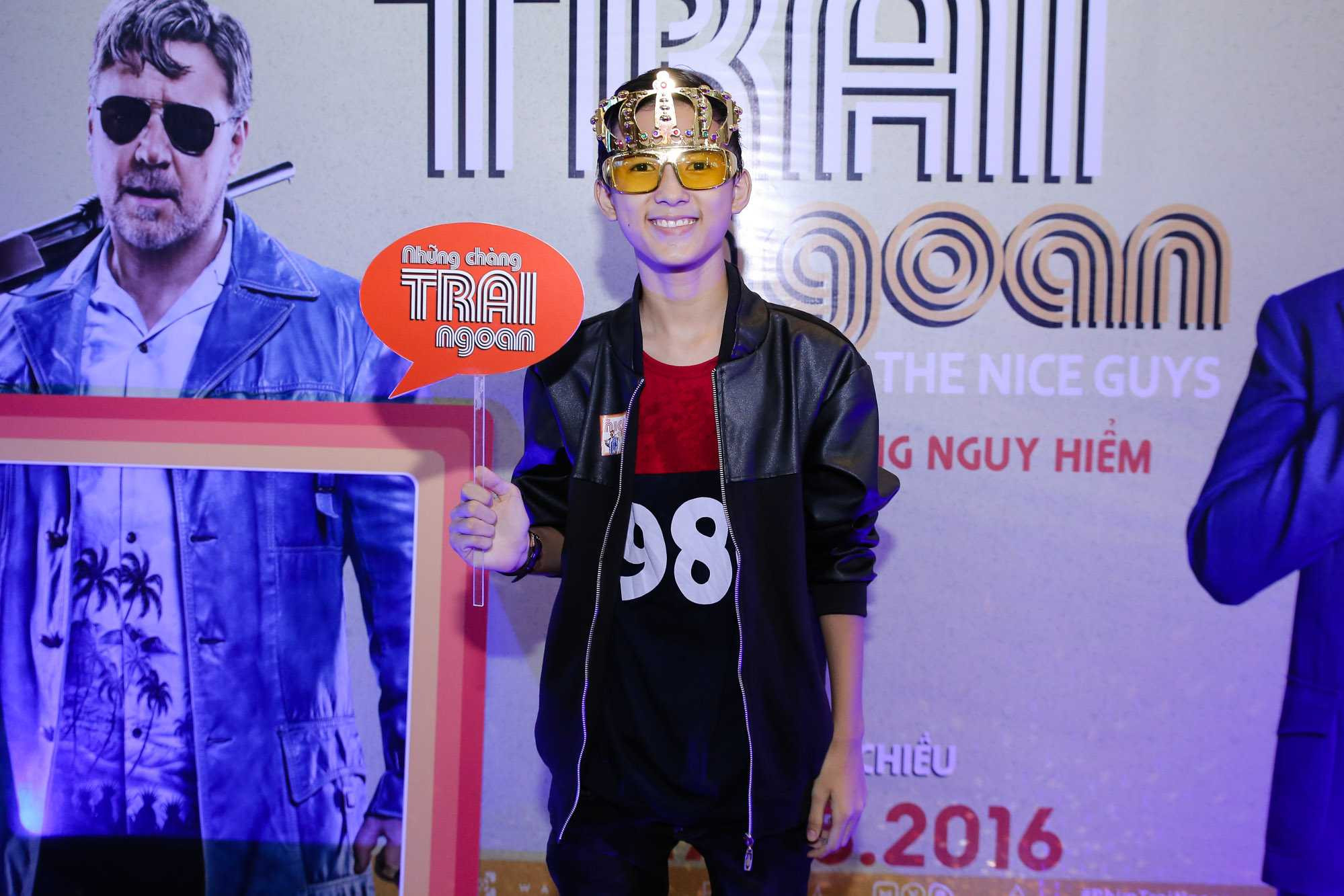 'Trai ngoan' Hoàng Phi đẹp đôi bên 'gái hư' Trần Hiền