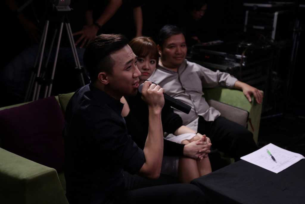 Trấn Thành bất ngờ cầu hôn Hari Won