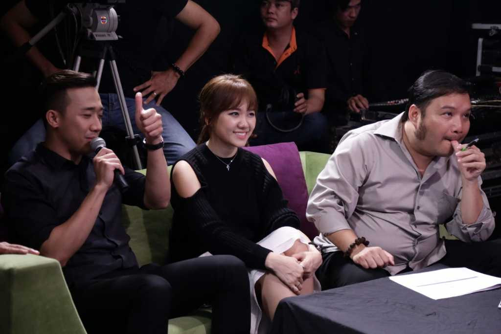 Trấn Thành bất ngờ cầu hôn Hari Won