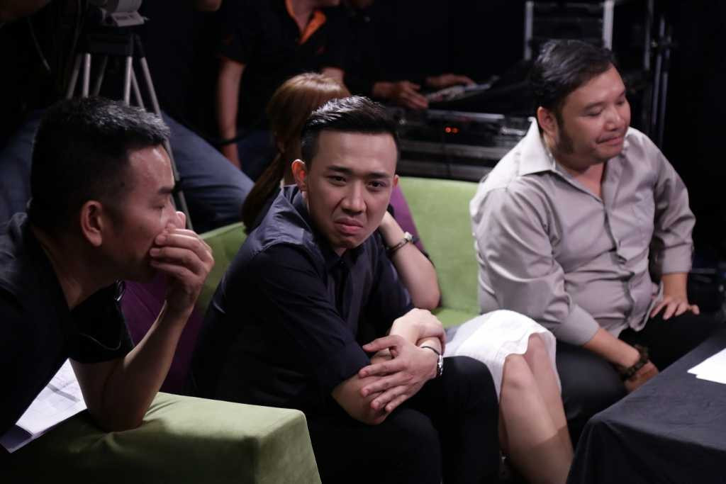 Trấn Thành bất ngờ cầu hôn Hari Won