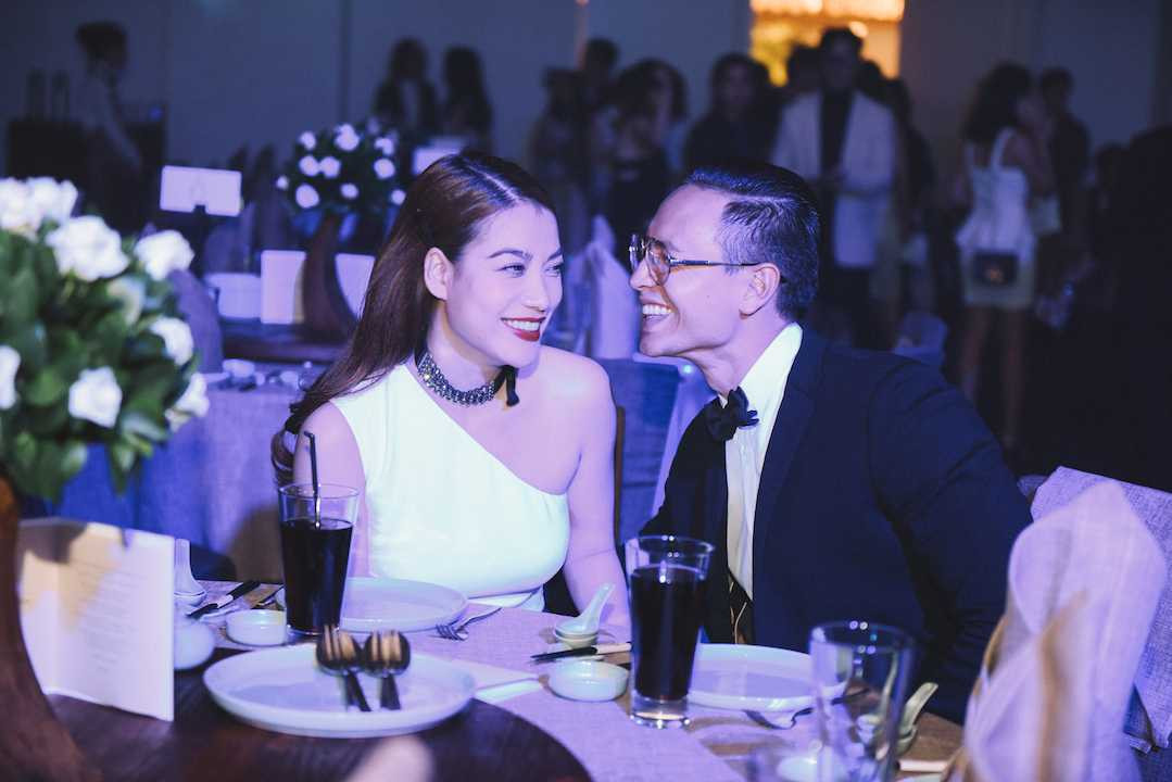 Trương Ngọc Ánh tình tứ bên Kim Lý sau khi cặp đôi tái hợp