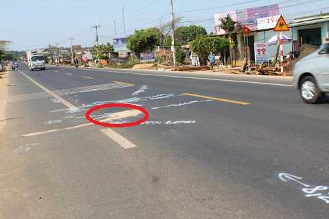 Hiện trường vụ tai nạn giao thông nghiêm trọng Hiện trường vụ tai nạn giao thông nghiêm trọng