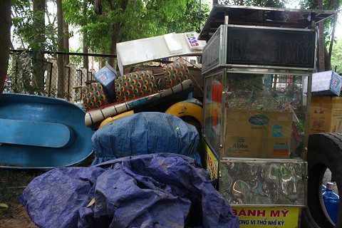 Nhiều hạng muc đã đắp chiếu bấy lâu nay.