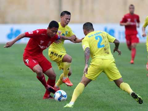 Bình Dương (trái) và HN T&T luôn thưởng nóng và nhiều trong mấy năm vừa qua Bình Dương (trái) và HN T&T luôn thưởng nóng và nhiều trong mấy năm vừa qua