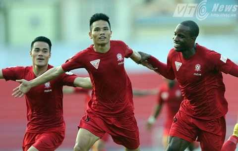 Hải Phòng đang dẫn đầu V-League dù không có nhiều tiền (Ảnh: Quang Minh) Hải Phòng đang dẫn đầu V-League dù không có nhiều tiền (Ảnh: Quang Minh)
