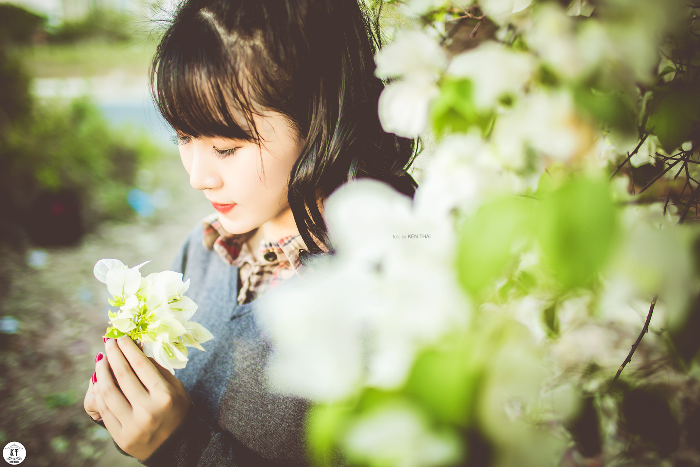 Vẻ đẹp hút hồn của 9x có tài hát rap, giỏi 3 ngoại ngữ