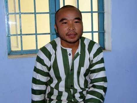 Khương tại cơ quan công an