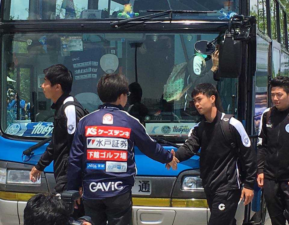 Vừa ghi bàn, Công Phượng tiếp tục được Mito Hollyhock tin tưởng