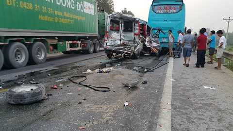 Hiện trường xảy ra vụ tai nạn