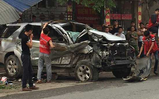 Chiếc xe gây tai nạn khiến 5 người thương vong